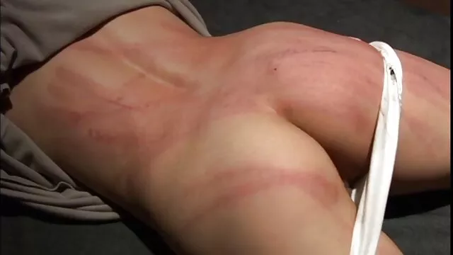 Hot porno ingen registrering  Piger undgå dobbelt penetration under vilde student pornos in Orgie