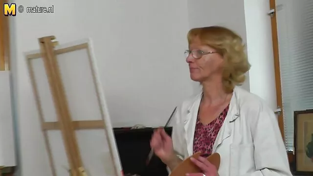 Hot porno ingen registrering  Hun skubbede engelsk pornofilm sine bukser til sin kæreste og rev hendes anus
