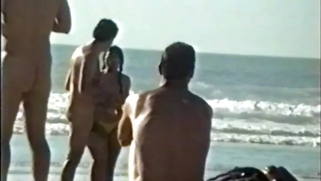 Hot porno ingen registrering  Febrilsk bedrage porno film bondage en heldig mand