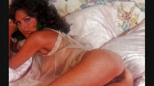 Hot porno ingen registrering  Hobby er dum italiensk porno med sin kone i BDSM stil