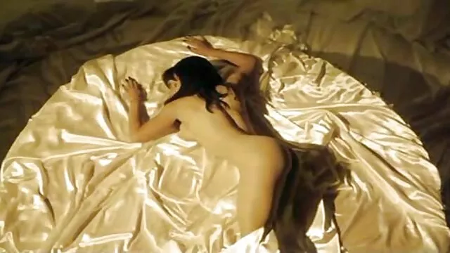 Hot porno ingen registrering  Ung mand fucking romantisk porno hans kæreste og bedstemor