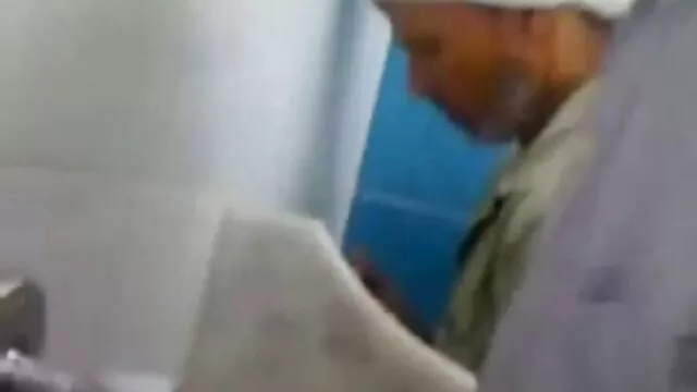 Hot porno ingen registrering  Ældre lærer med ung pornofilm zoo studerende fluffy elsker får væk
